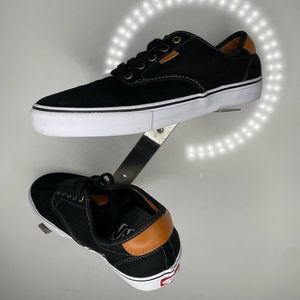 Vans Off The Wall Shoes - TB4R - Men's Size 8,5